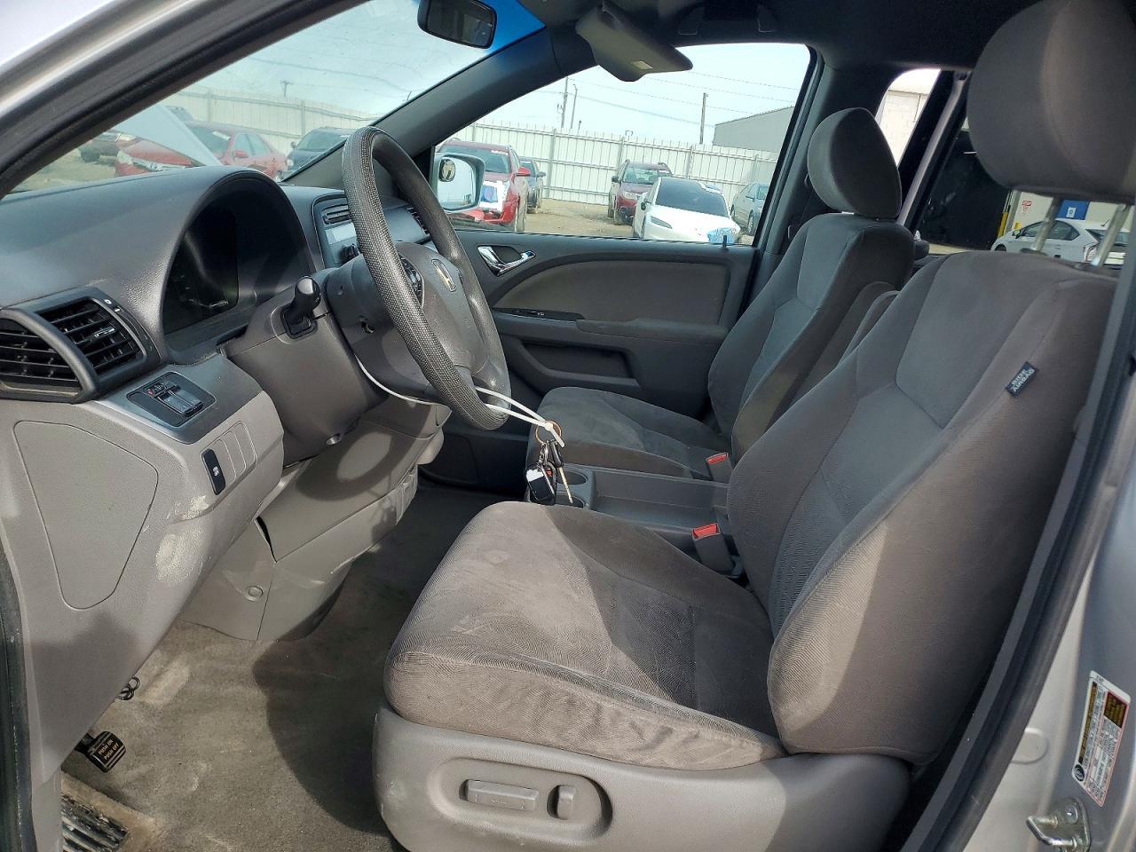 2010 Honda Odyssey - Фото 7