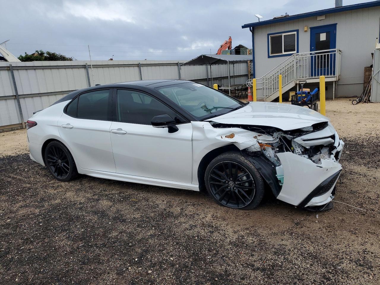 2023 Toyota Camry Xse - Фото 4