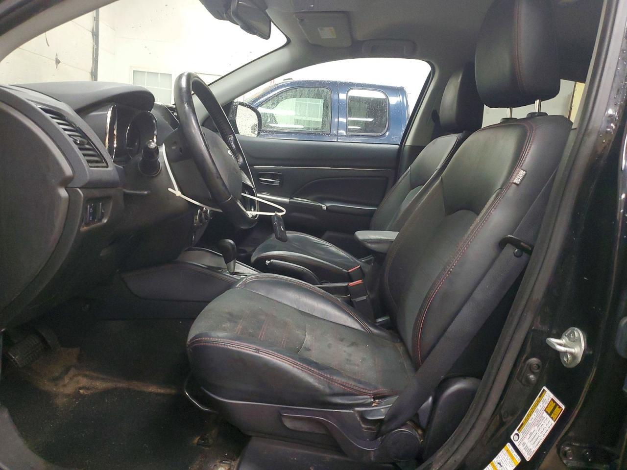 2022 Mitsubishi Outlander Sport Es - Фото 7