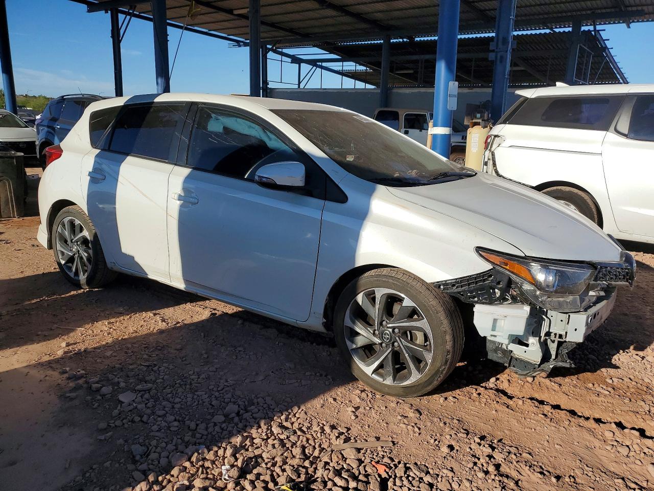 2016 Scion Im Base - Фото 4