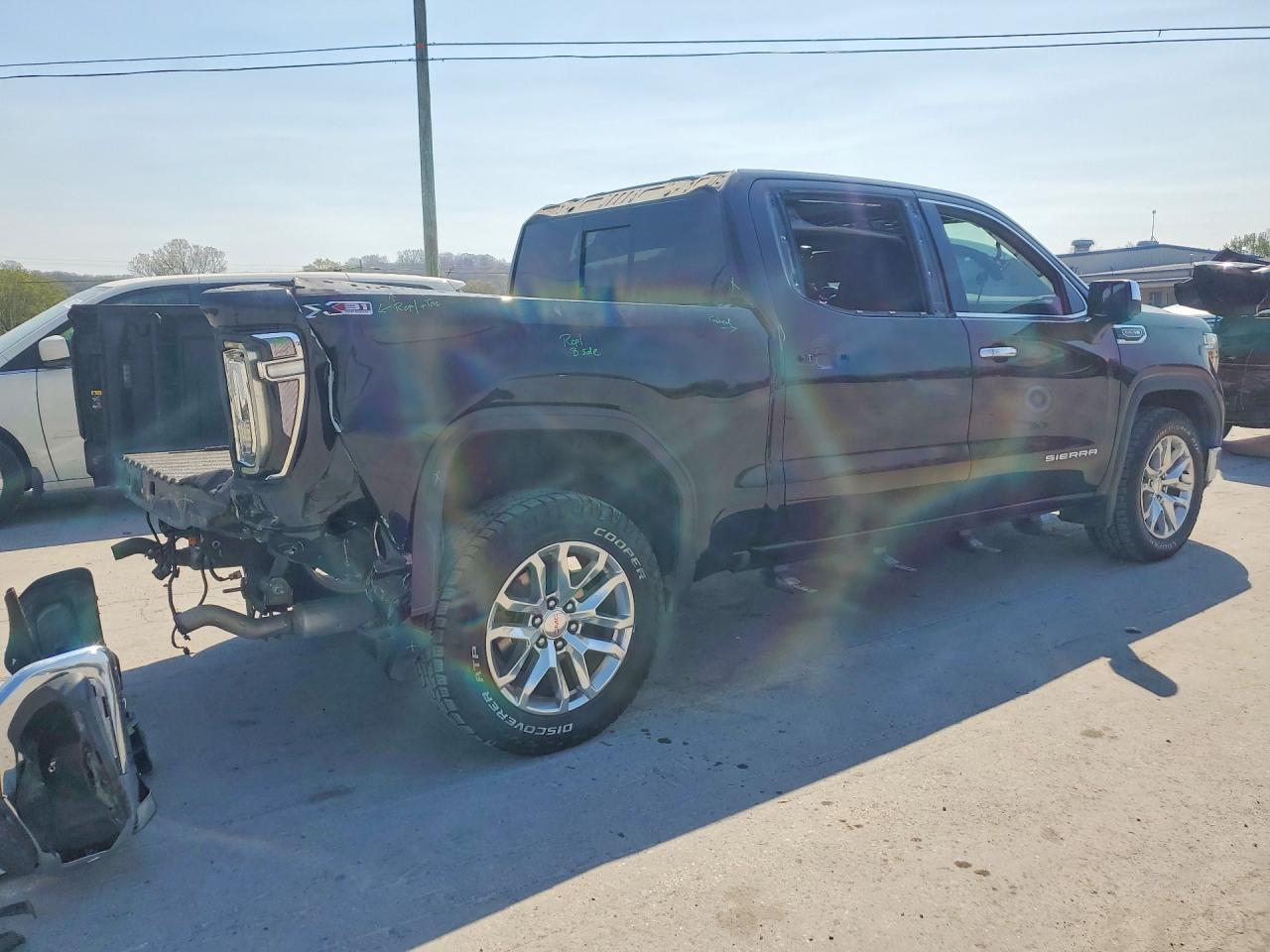 2020 GMC Sierra K1500 Slt - Image 3