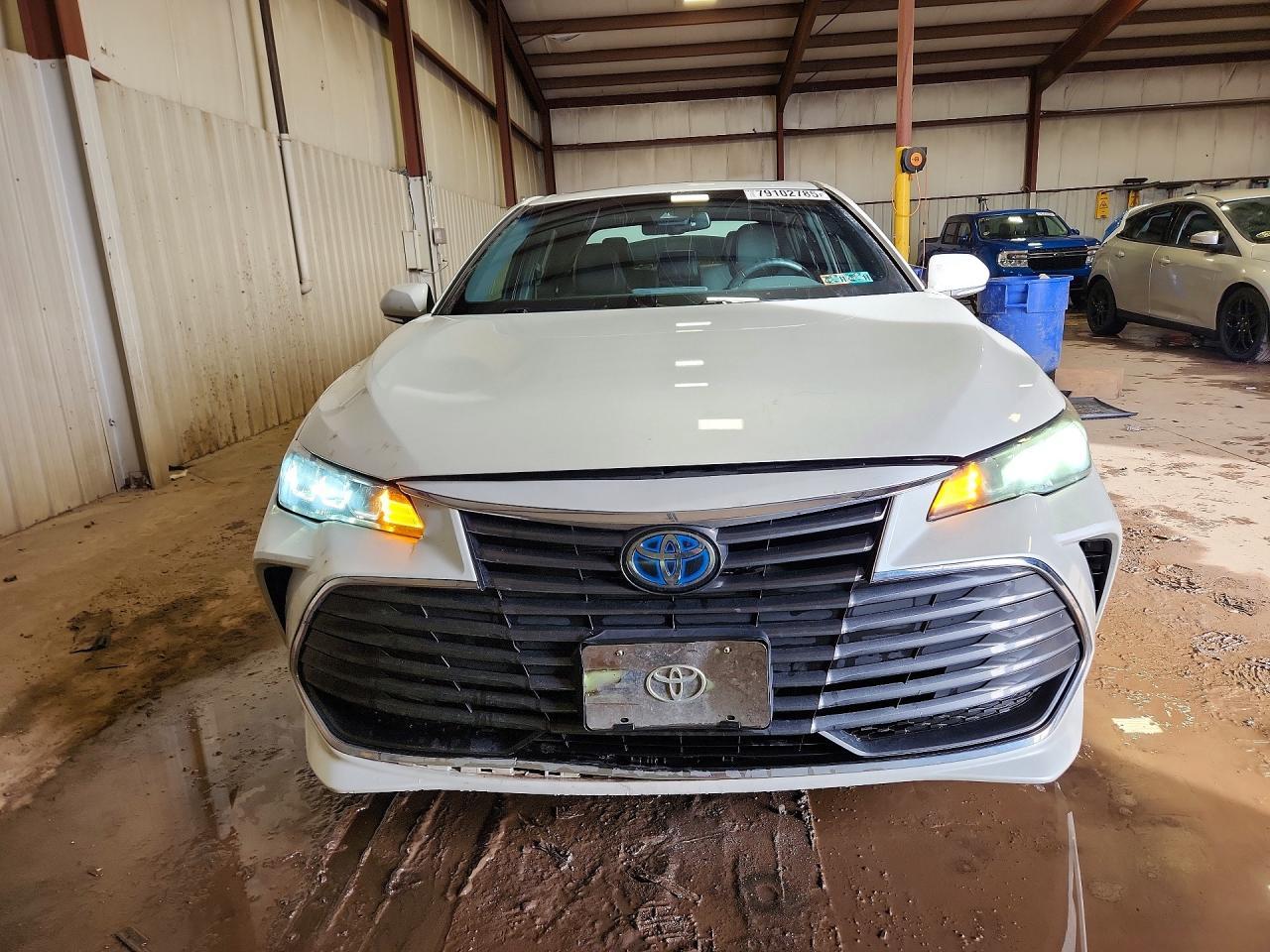 2021 Toyota Avalon Hybrid Xle - Фото 5