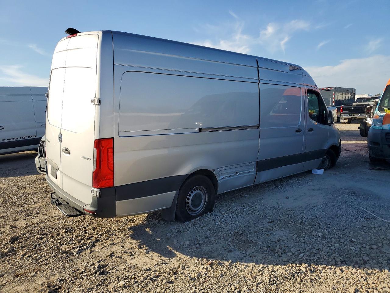 2023 Mercedes Benz Sprinter 2500 Delivery Van - Image 3