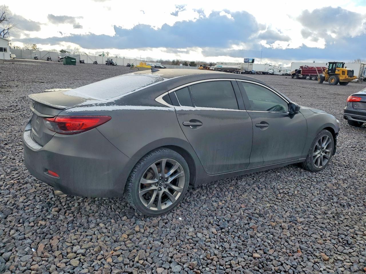 2017 Mazda 6 Grand Touring - Image 3