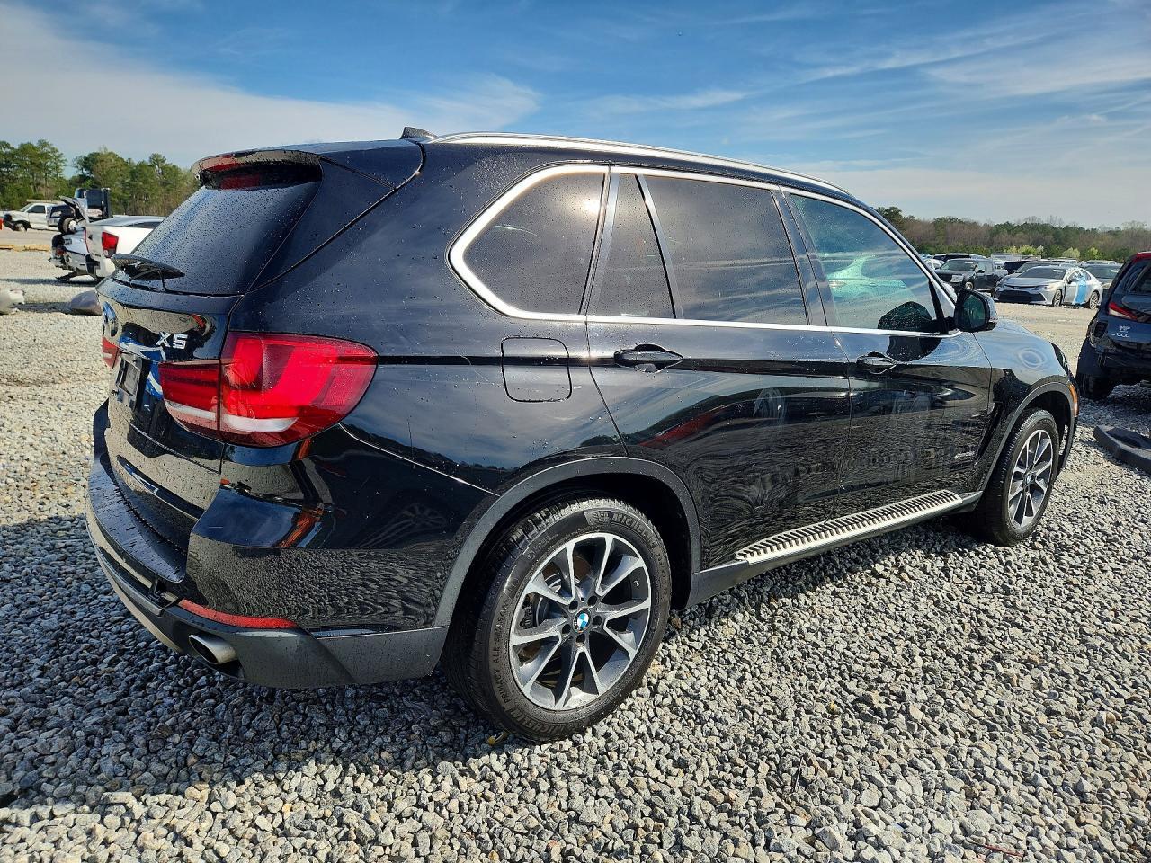 2016 BMW X5 xDrive35I - Фото 3