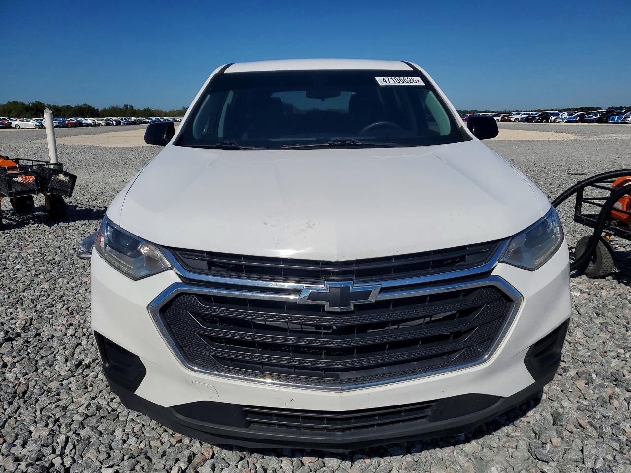 2019 Chevrolet Traverse Ls - Фото 5