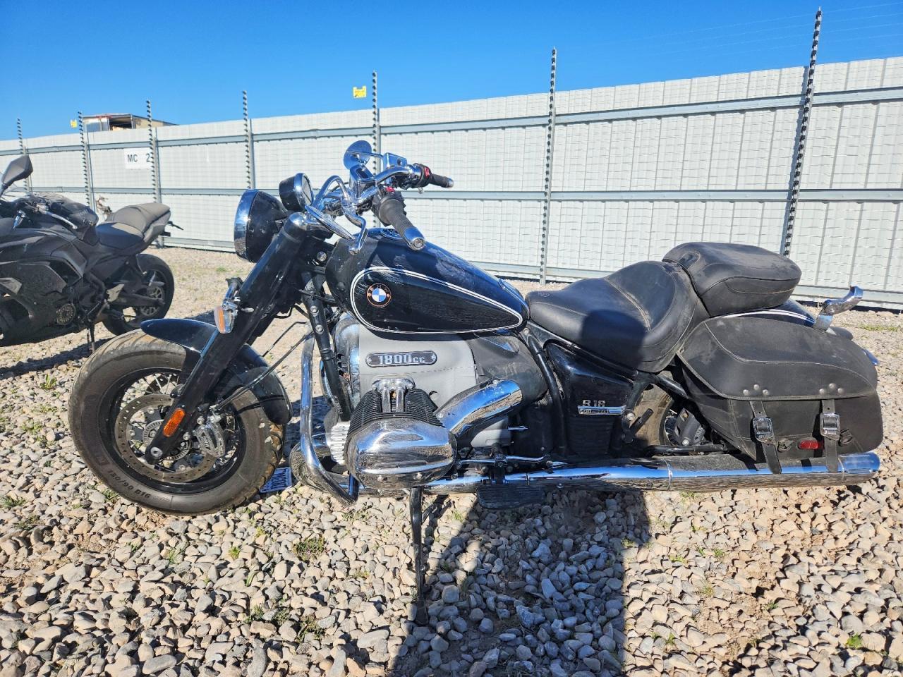 2021 BMW R18 - Фото 3