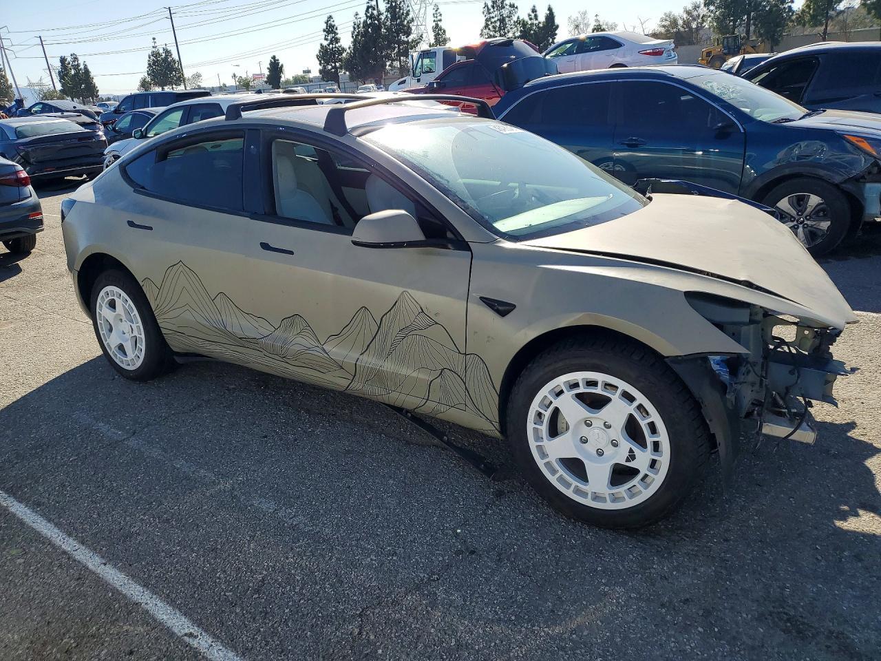 2018 Tesla Model 3 - Фото 4