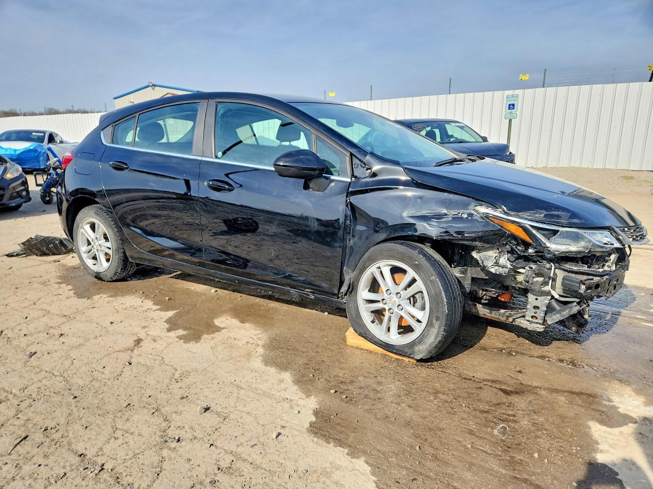 2017 Chevrolet Cruze Lt - Фото 4
