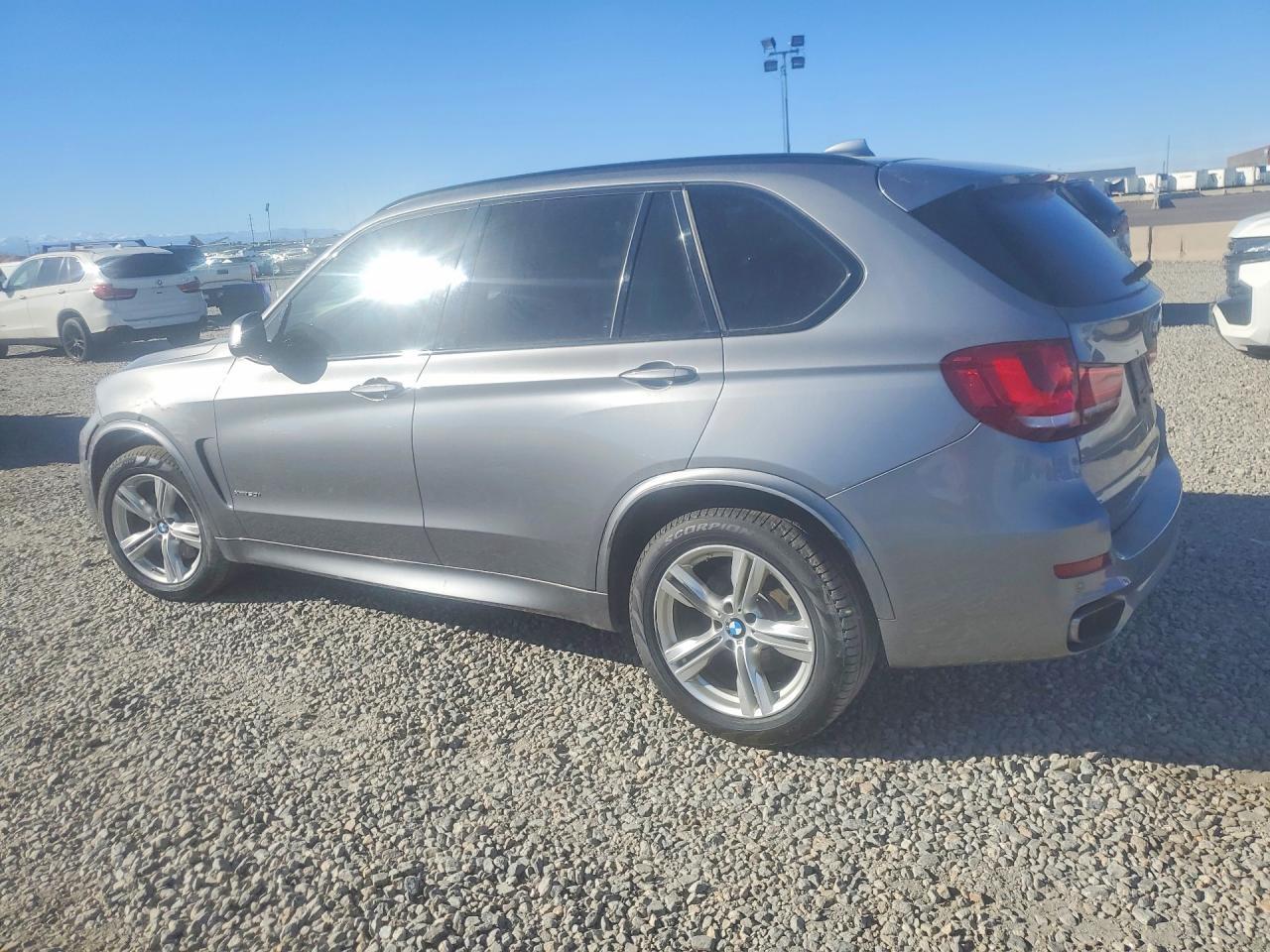 2016 BMW X5 xDrive50I - Image 2