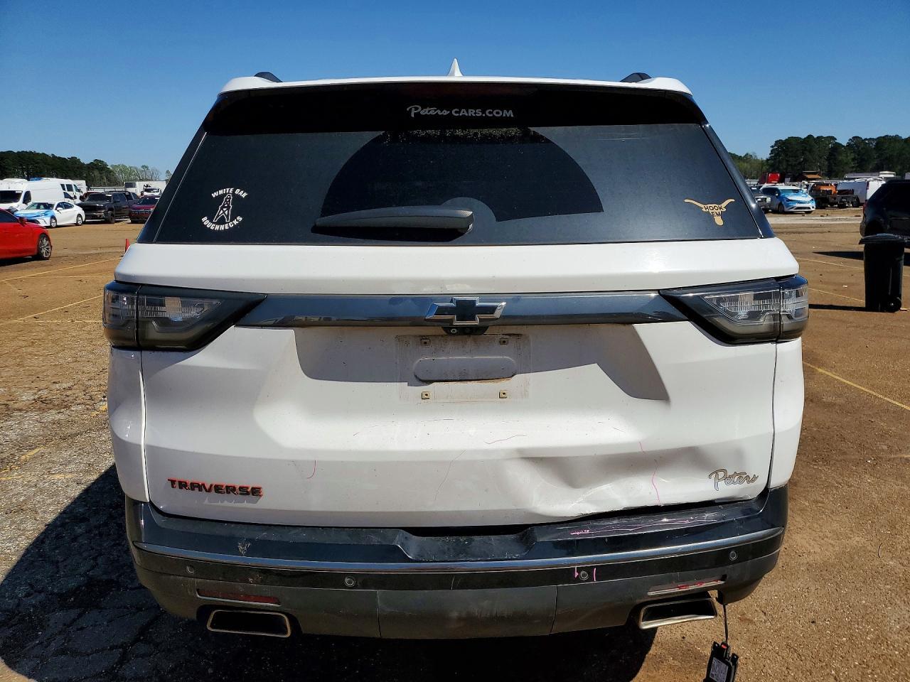 2020 Chevrolet Traverse Premier - Image 6