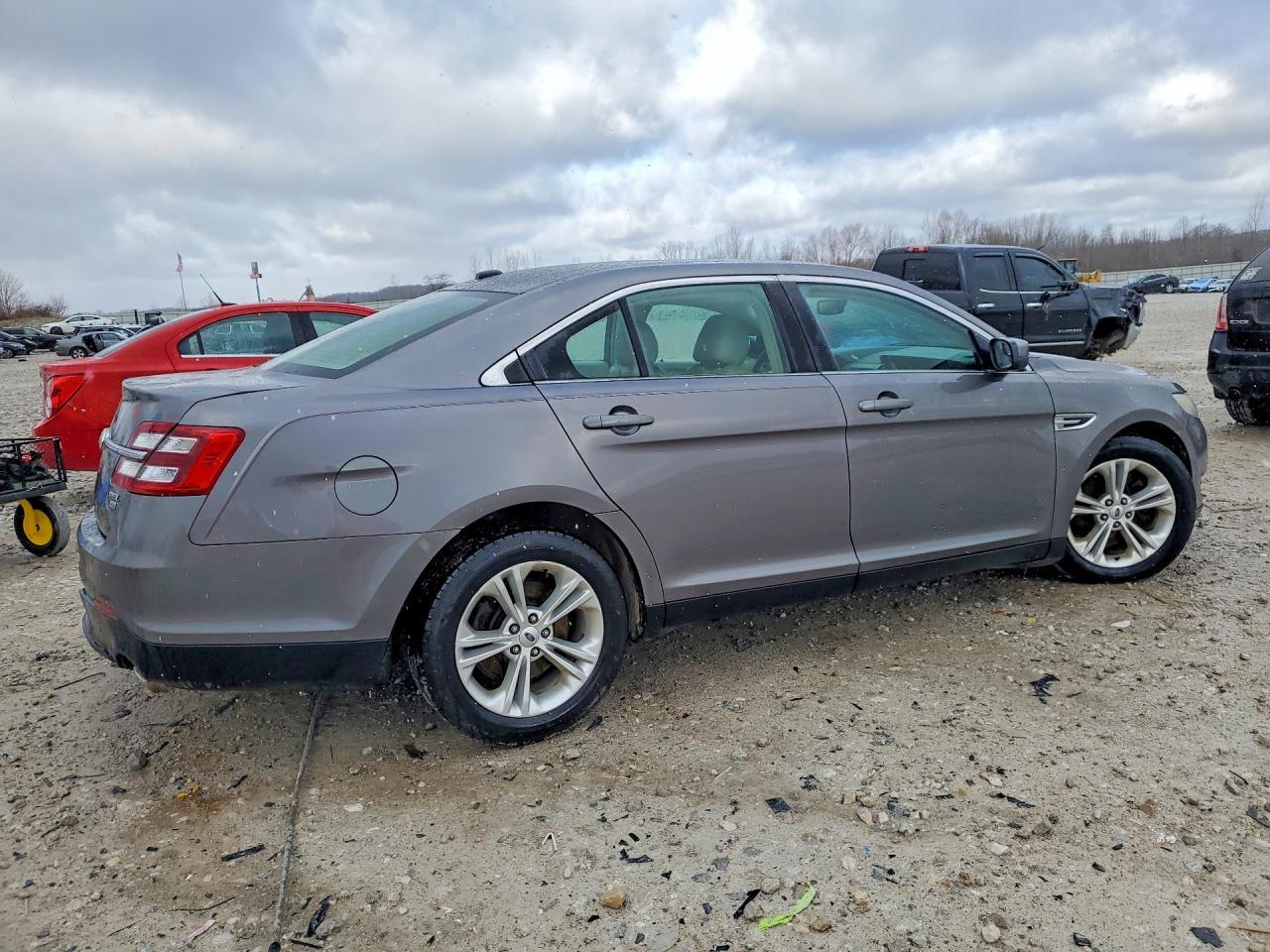 2014 Ford Taurus Sel - Image 3
