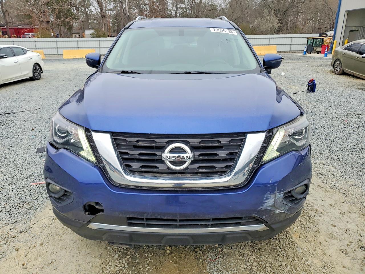 2019 Nissan Pathfinder Sv - Image 5