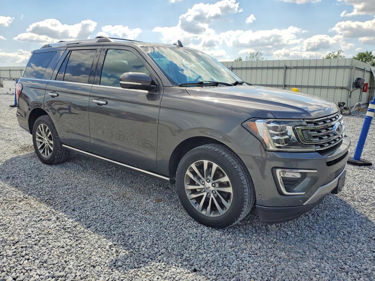 2018 Ford Expedition Limited - Image 4