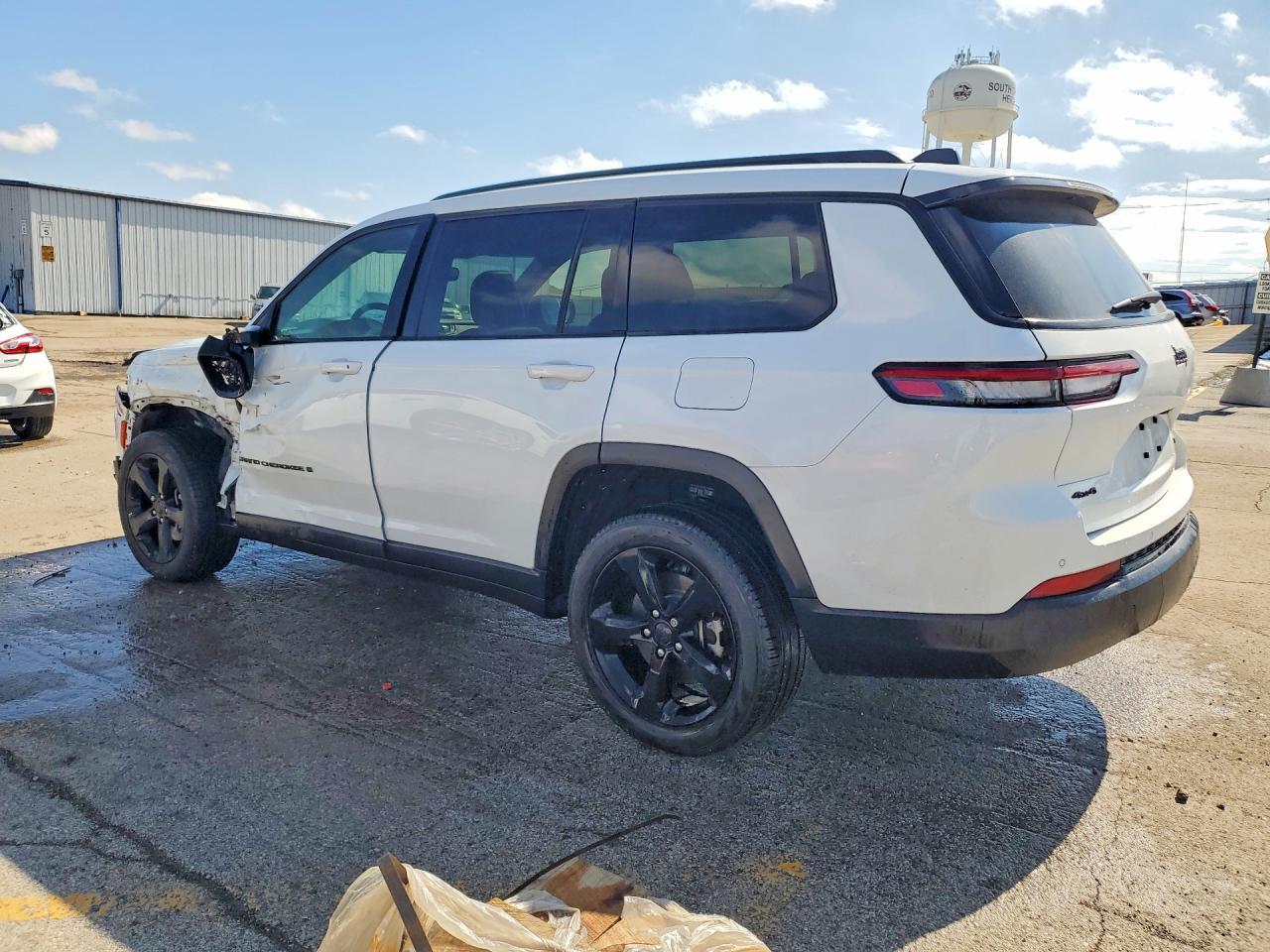 2024 Jeep Grand Cherokee L Limited - Image 2