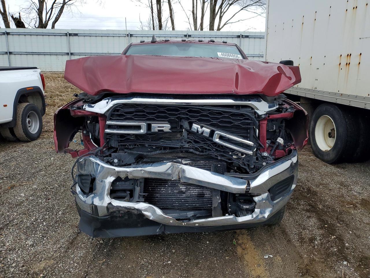 2021 Ram 3500 Tradesman - Фото 5