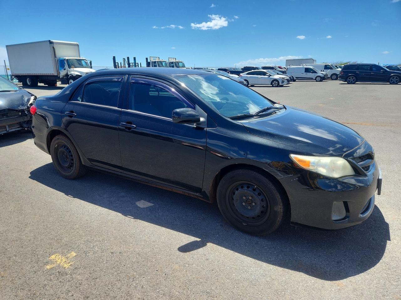 2013 Toyota Corolla - Image 4