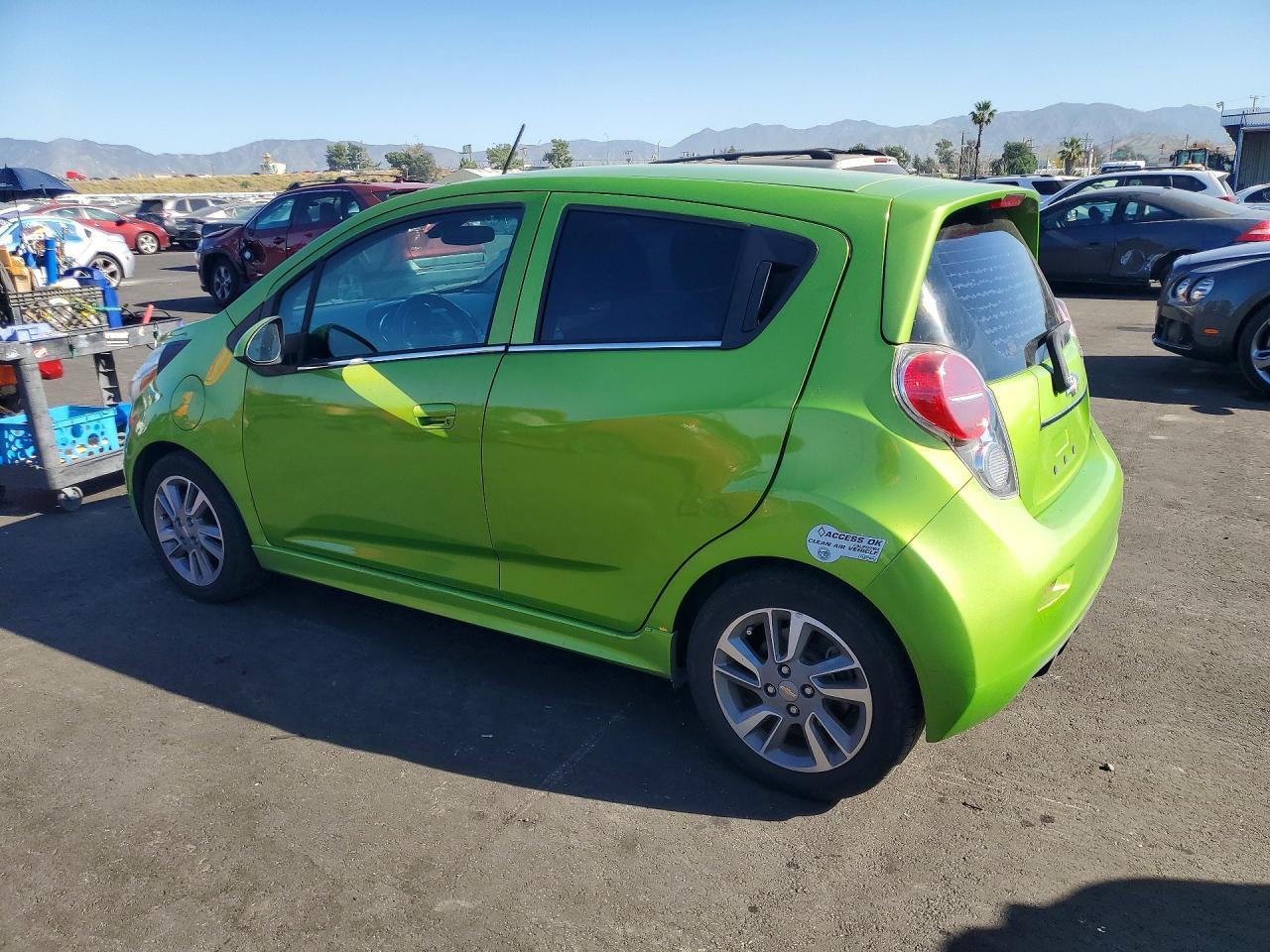 2015 Chevrolet Spark Ev 2Lt - Фото 2