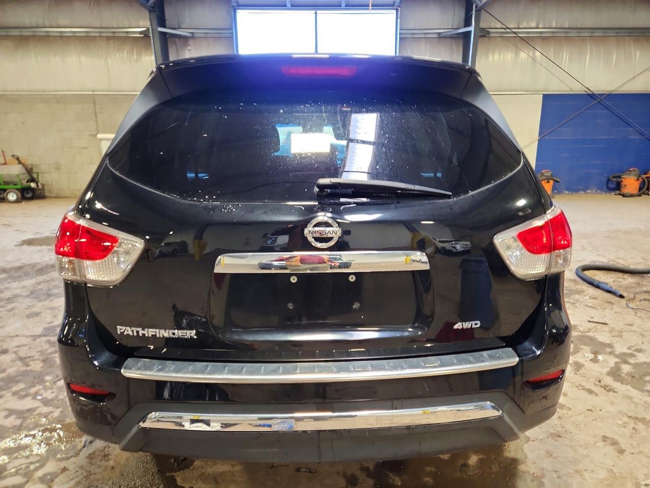 2013 Nissan Pathfinder S - Фото 6