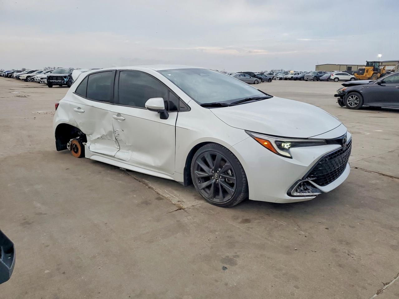 2024 Toyota Corolla Hatchback Xse - Фото 4