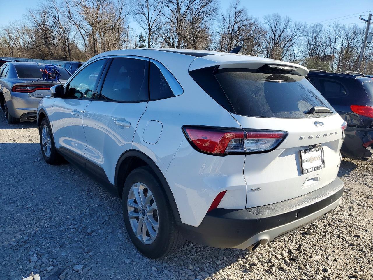2020 Ford Escape Se - Фото 2