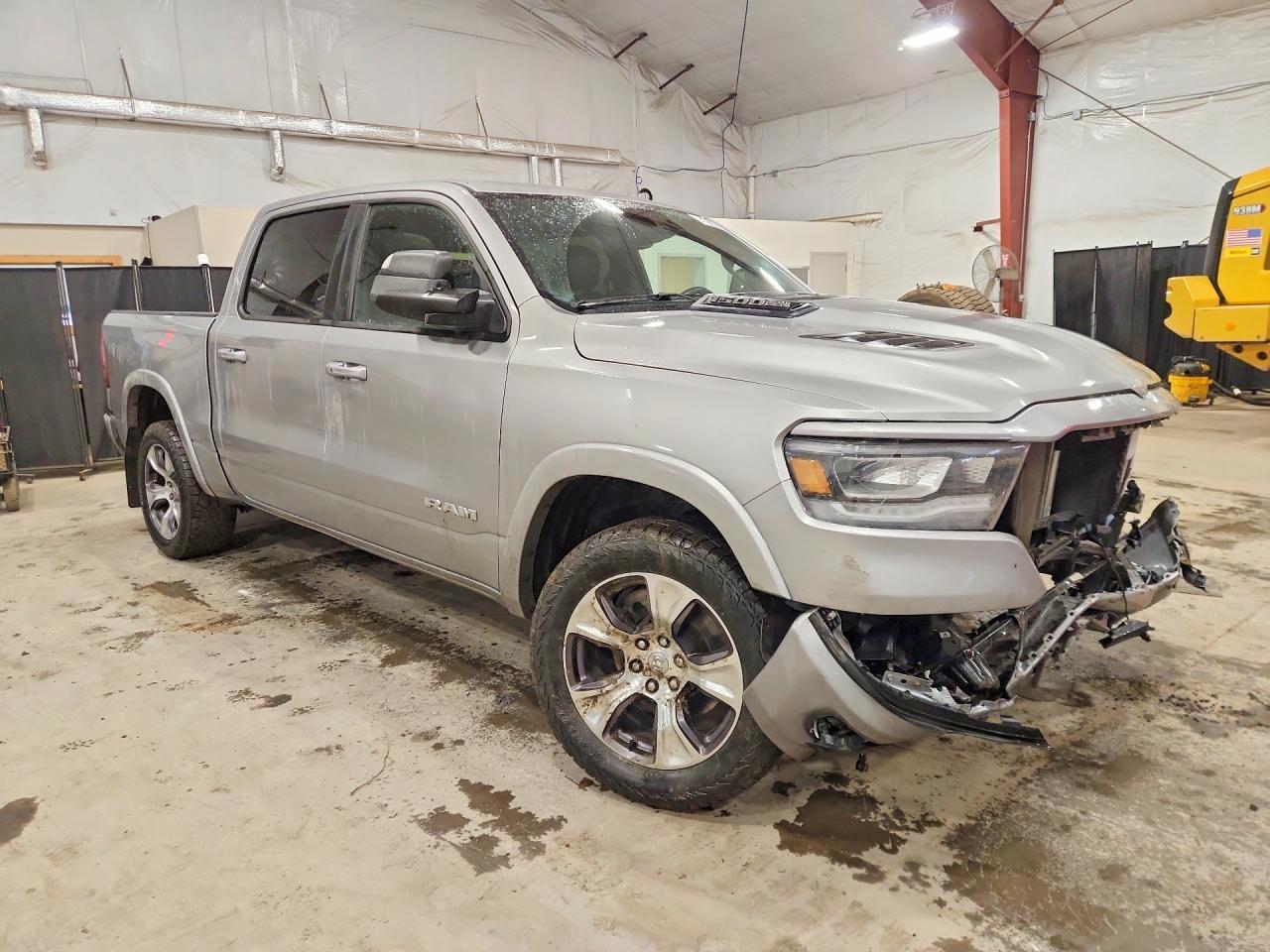 2022 Ram 1500 Laramie - Фото 4