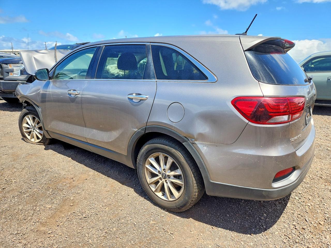 2019 Kia Sorento Lx - Фото 2