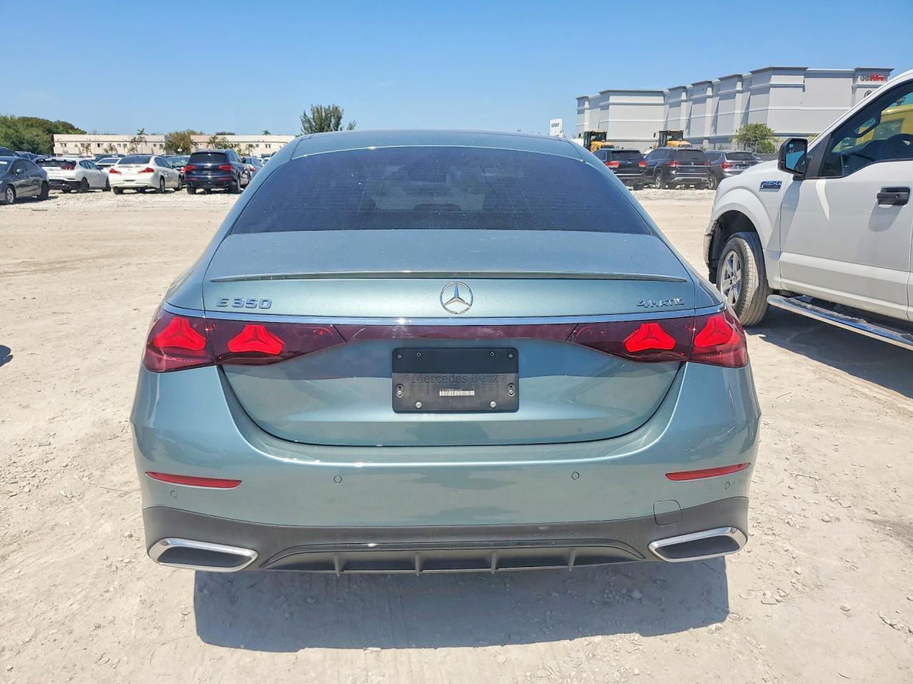 2024 Mercedes-Benz E 350 4Matic - Image 6