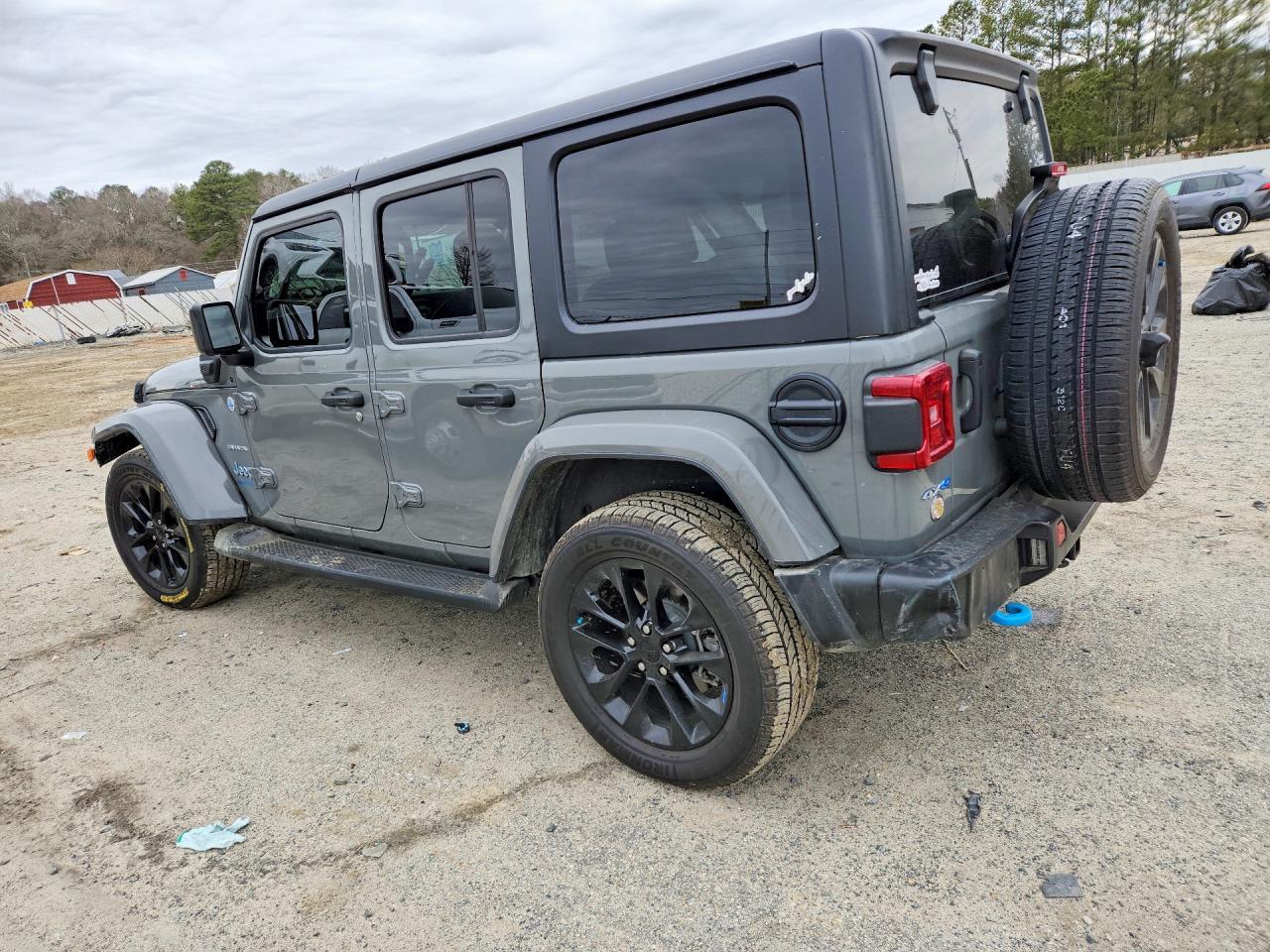2023 Jeep Wrangler Sahara 4Xe - Фото 2