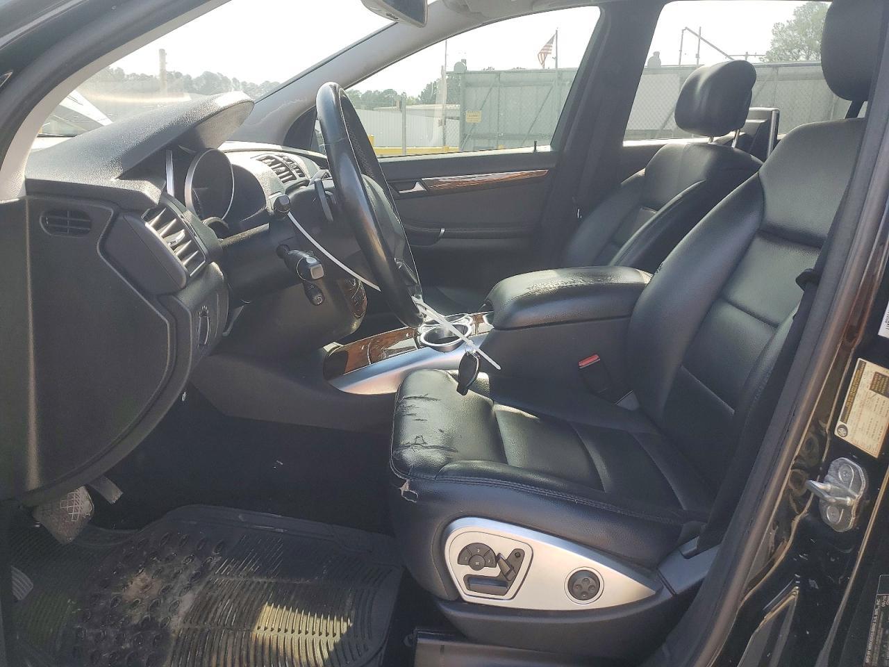 2011 Mercedes-Benz R 350 4Matic - Фото 7