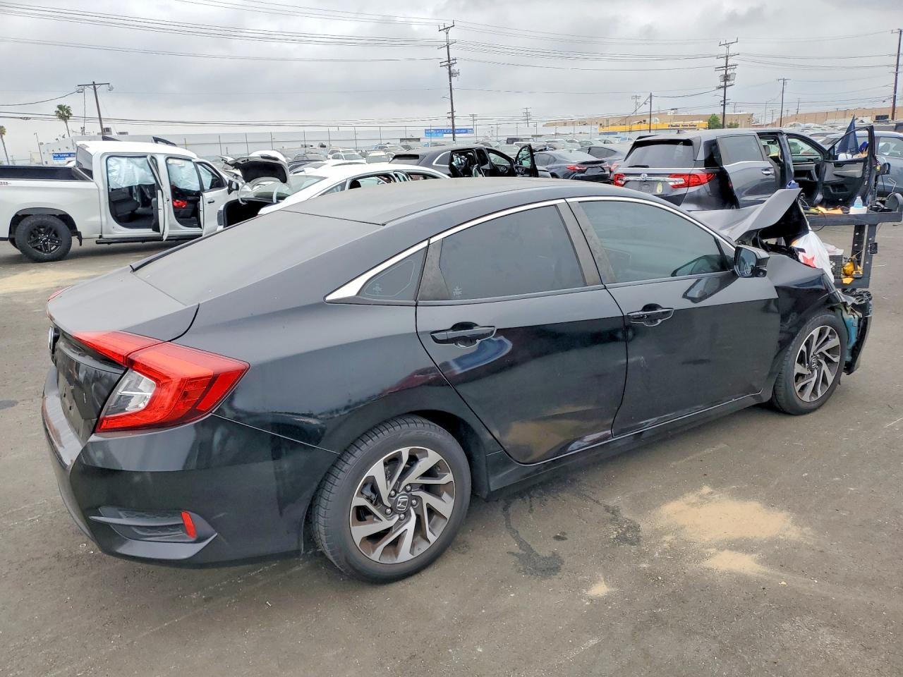 2016 Honda Civic Ex - Image 3