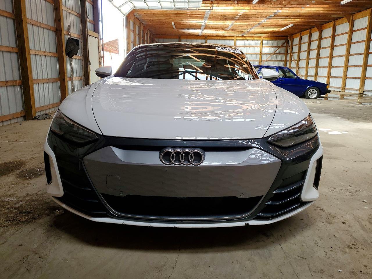 2022 Audi E-Tron Gt Prestige - Фото 5