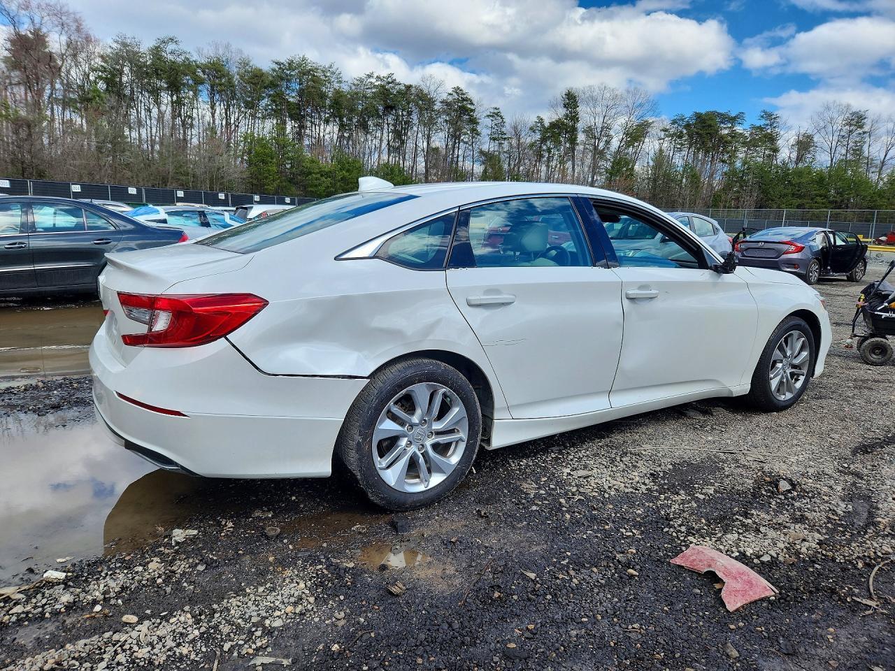 2018 Honda Accord Lx - Фото 3