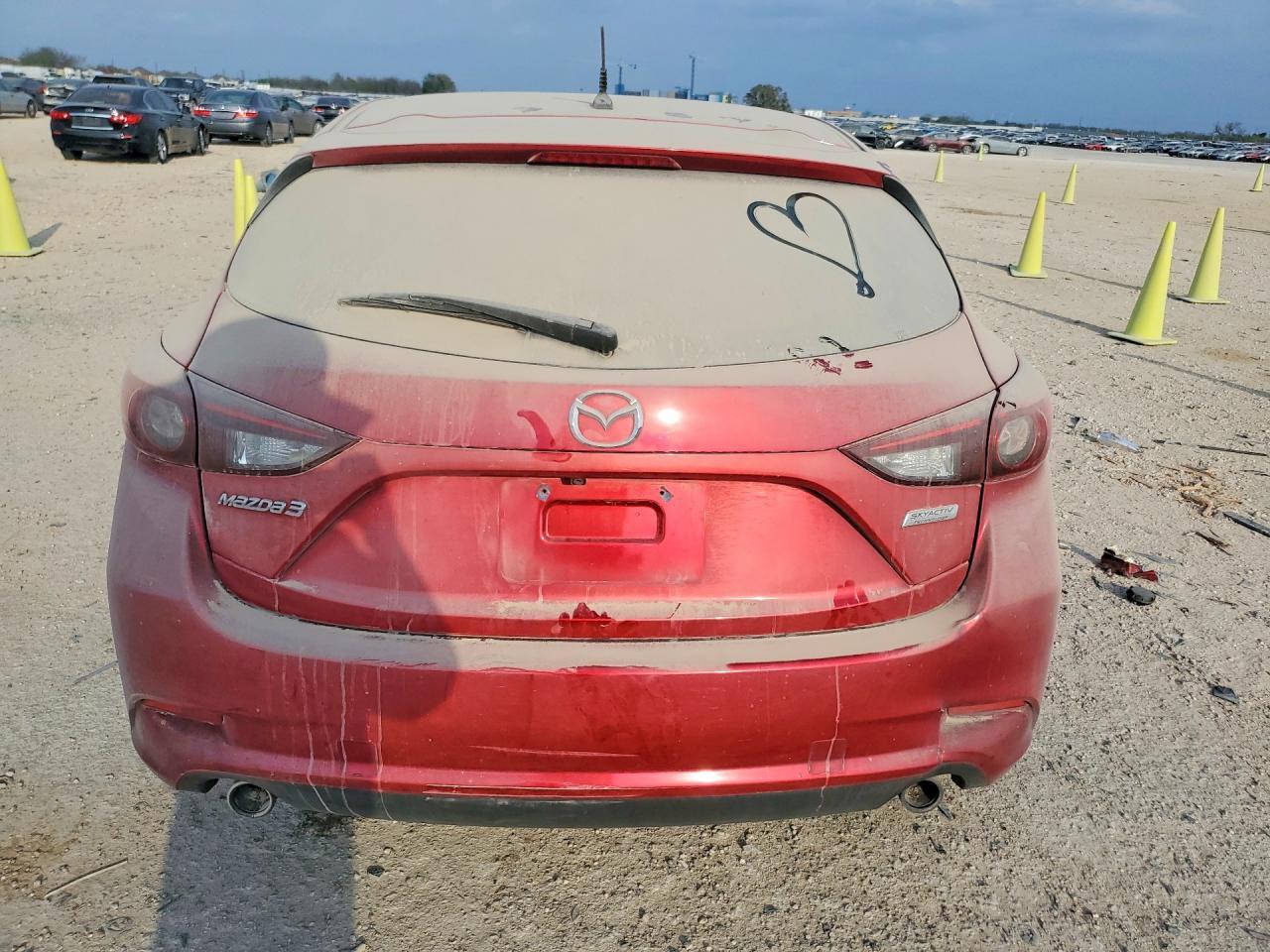 2018 Mazda 3 Touring - Image 6