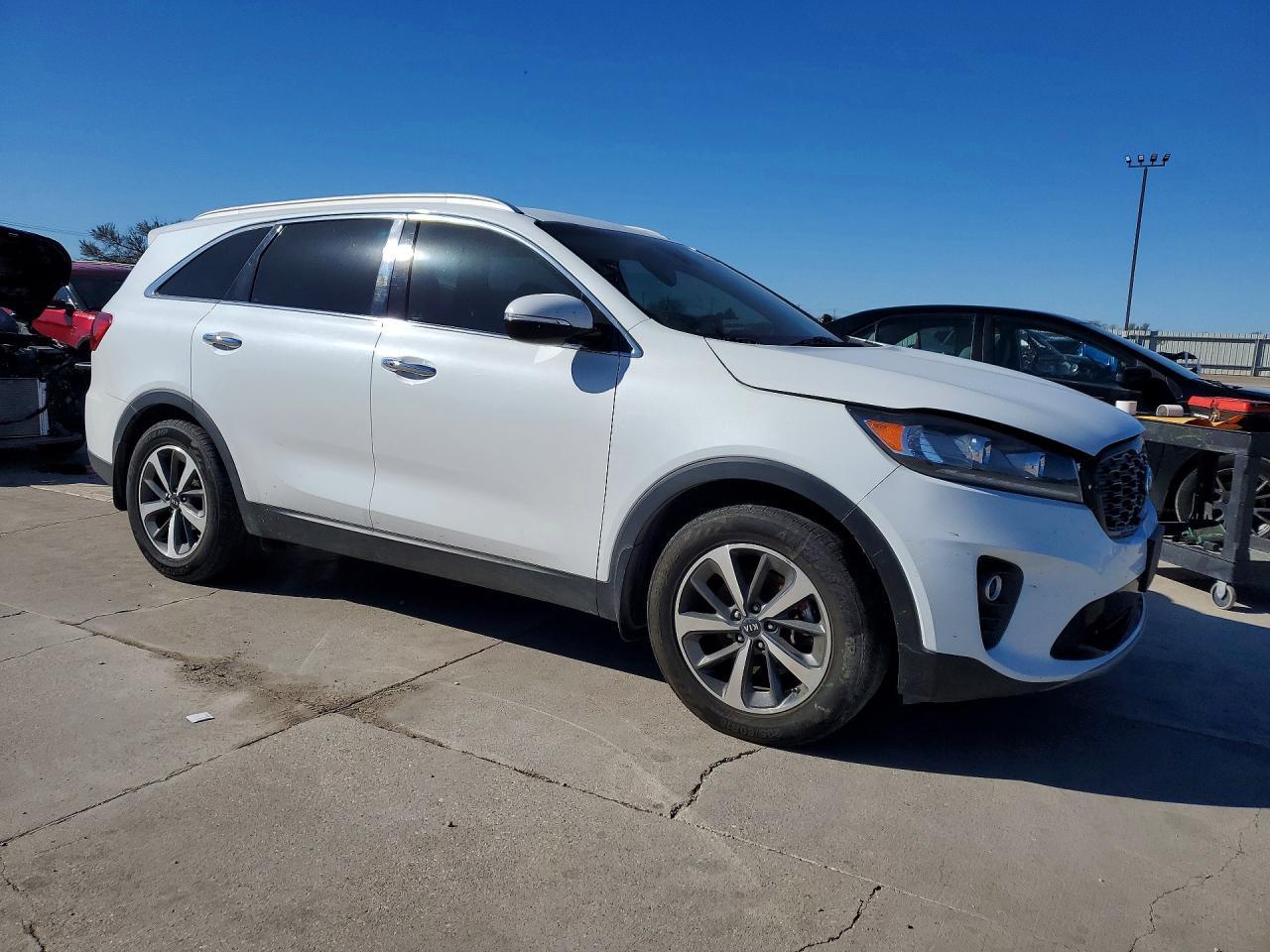 2019 Kia Sorento Ex - Image 4