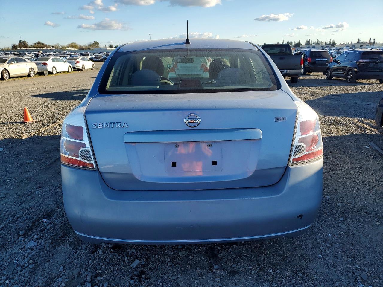 2009 Nissan Sentra 2.0 - Фото 6