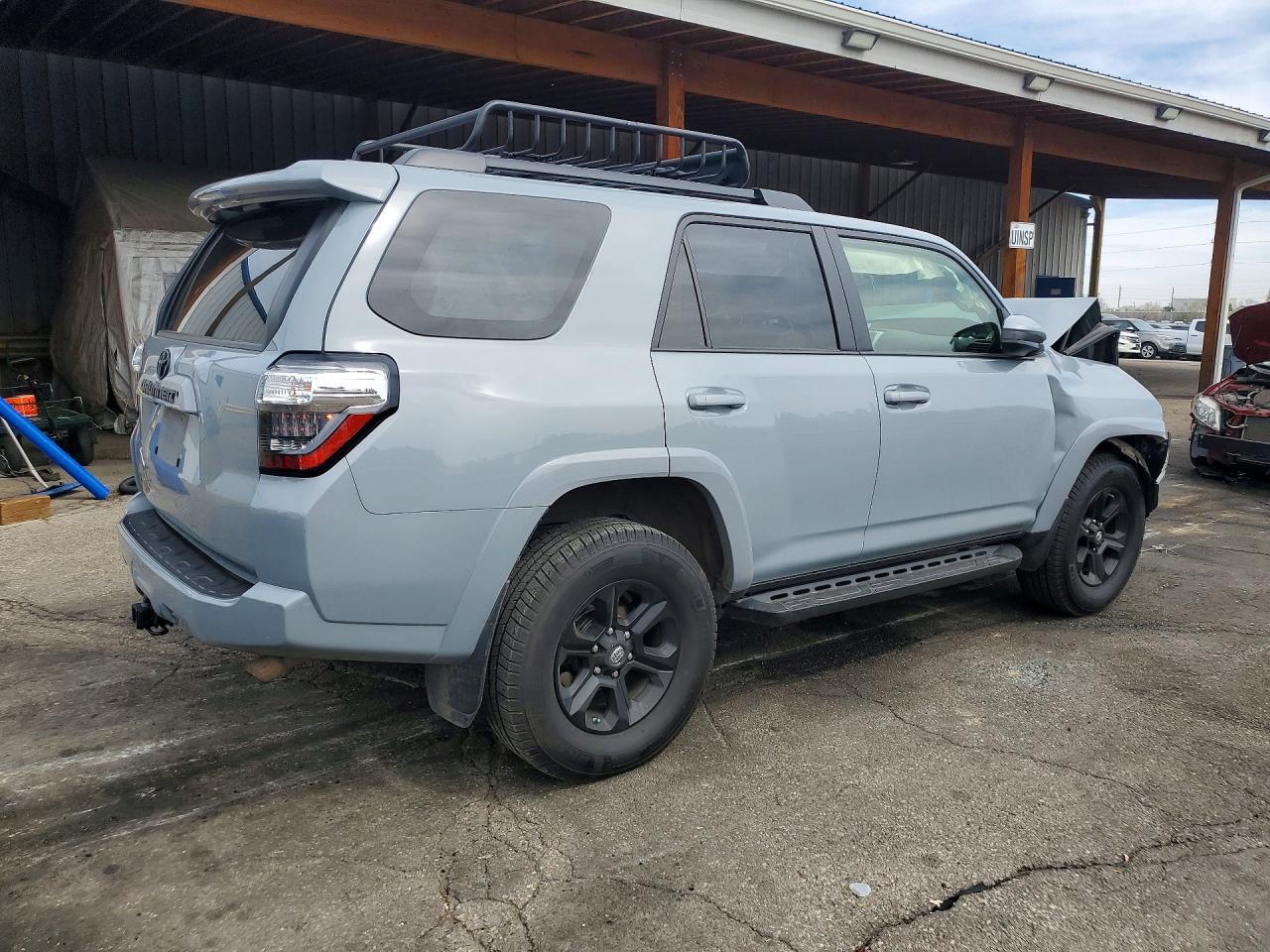 2021 Toyota 4Runner Trail Edition - Фото 3