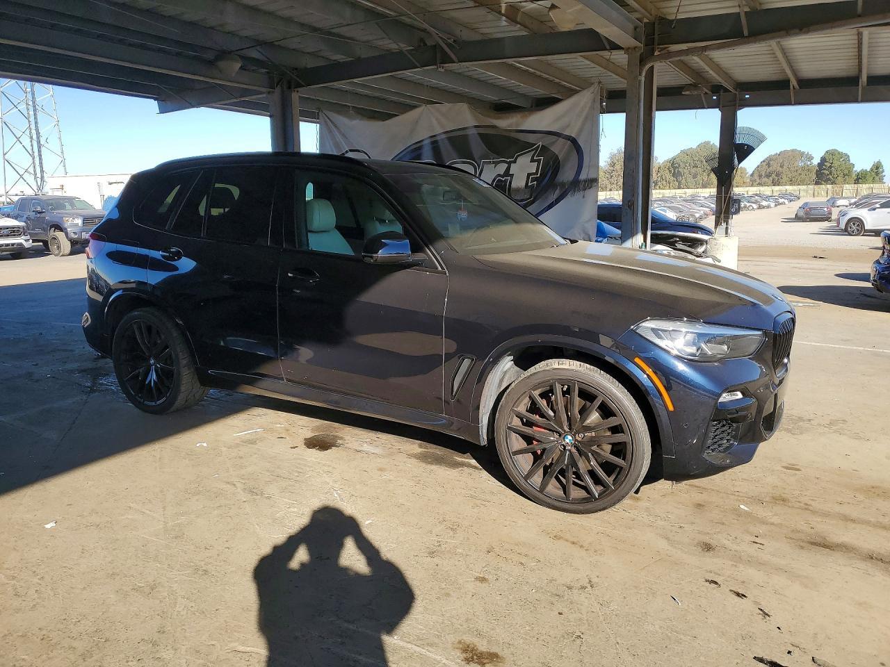 2021 BMW X5 Sdrive 40I - Фото 4