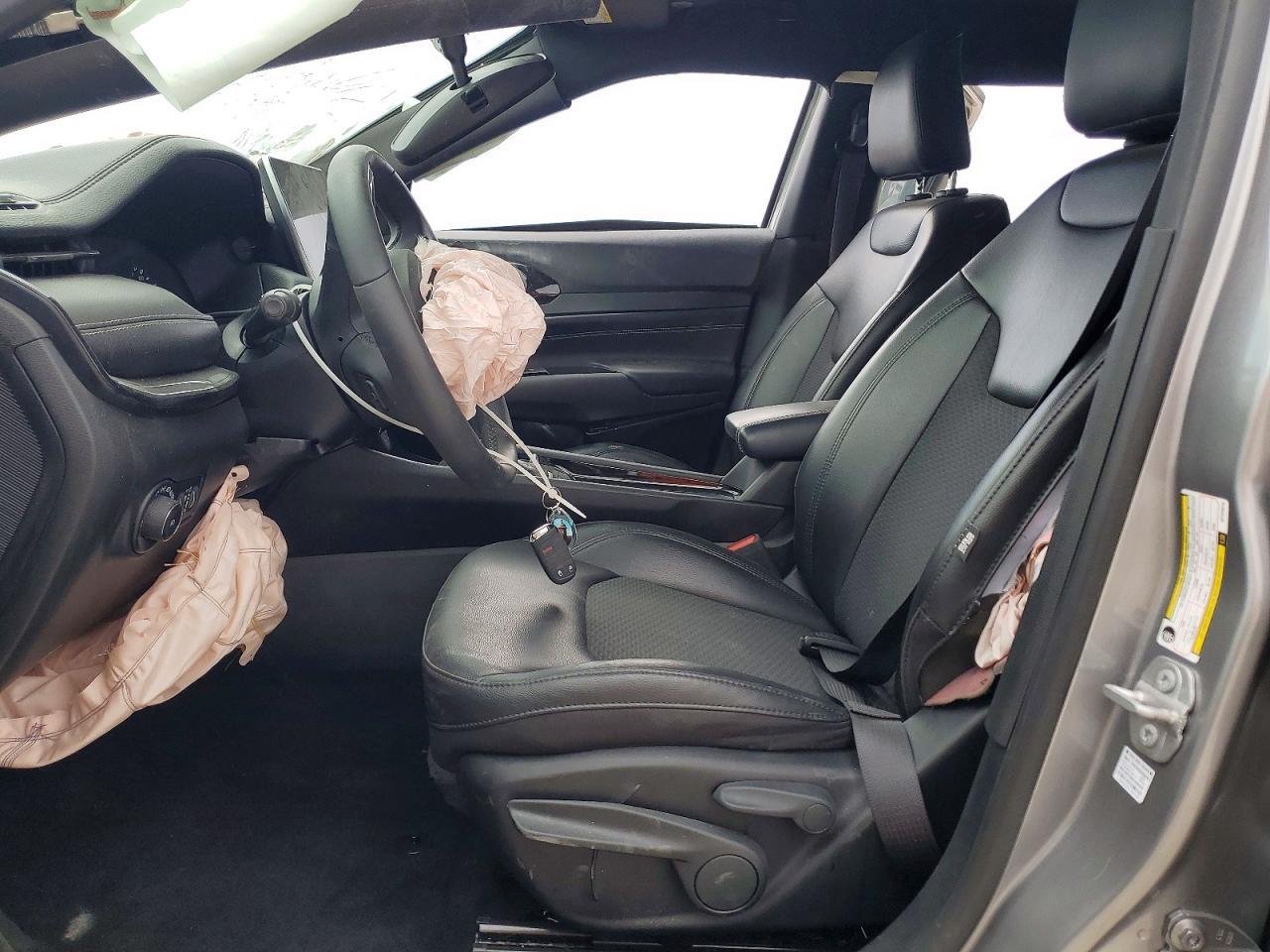 2022 Jeep Compass Latitude - Image 7