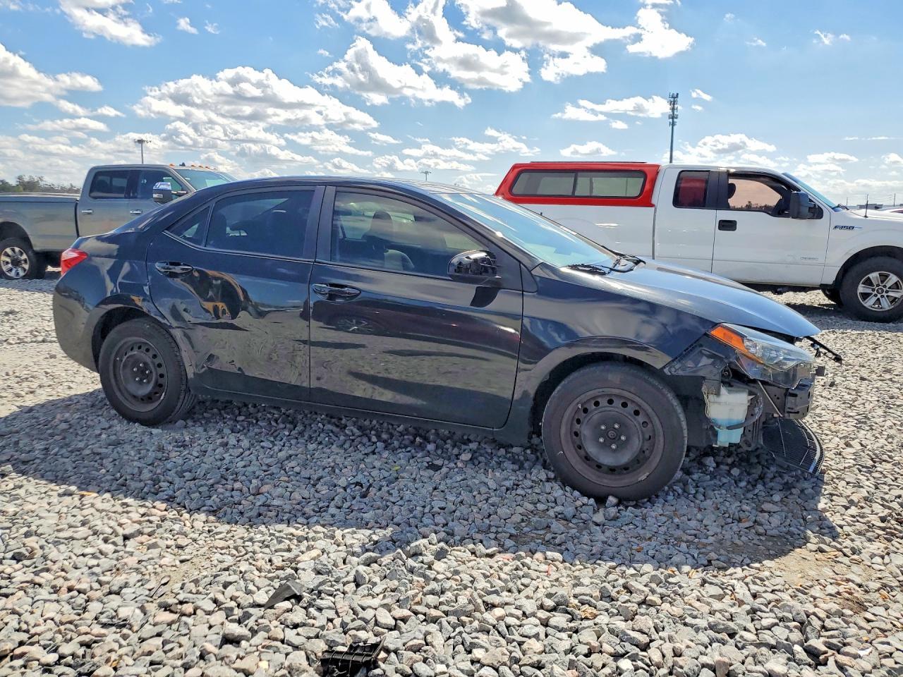 2019 Toyota Corolla Le - Фото 4