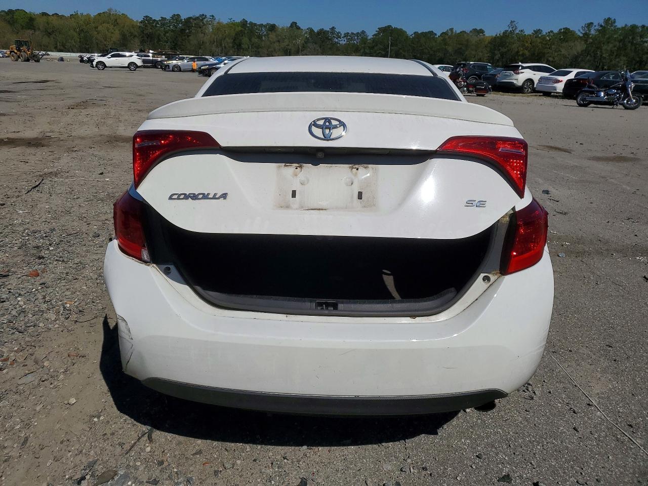 2019 Toyota Corolla Se - Image 6