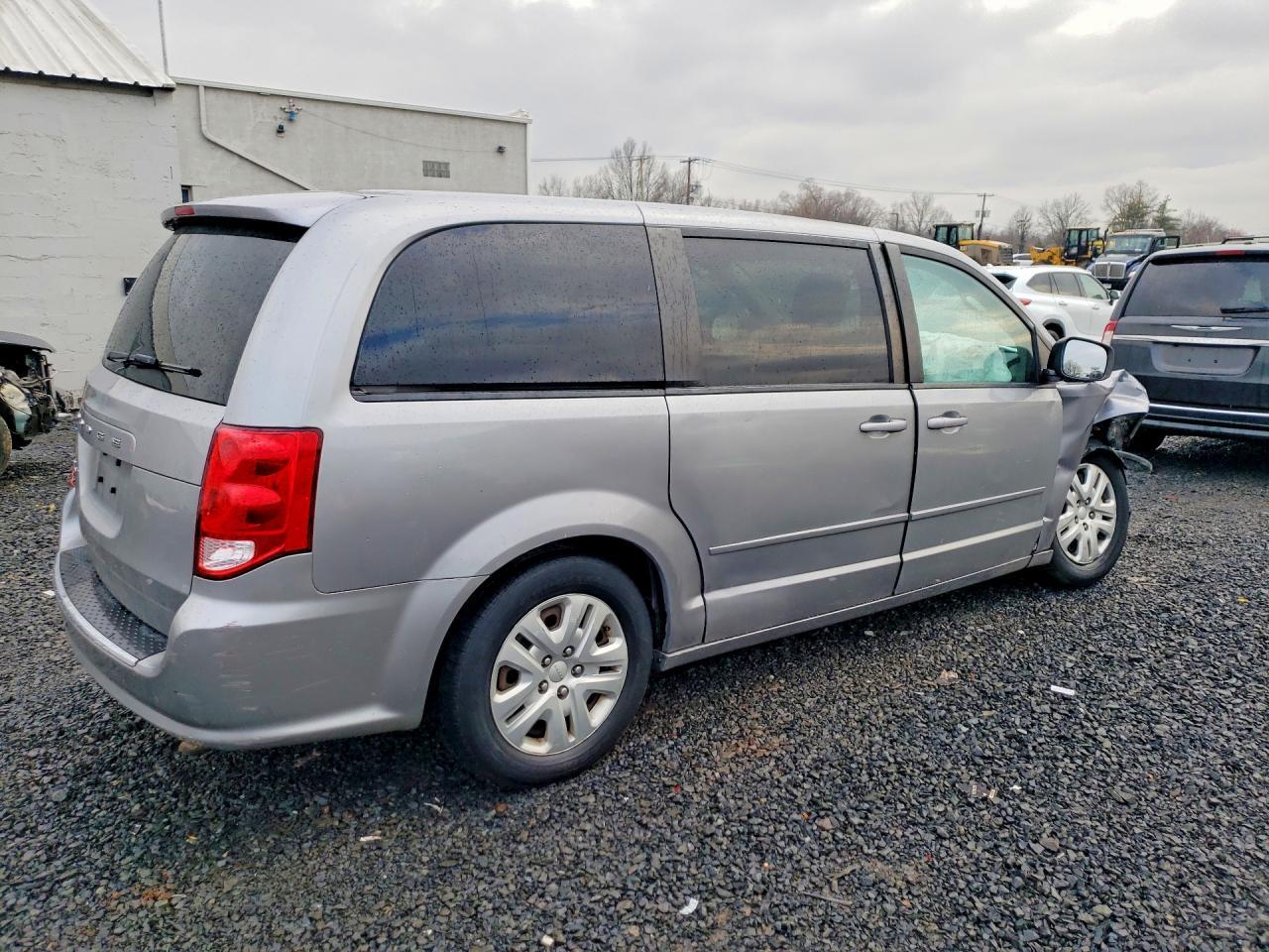 2017 Dodge Grand Caravan Se - Фото 3