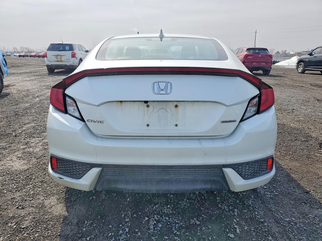 2016 Honda Civic Touring 2Dr Co - Фото 6