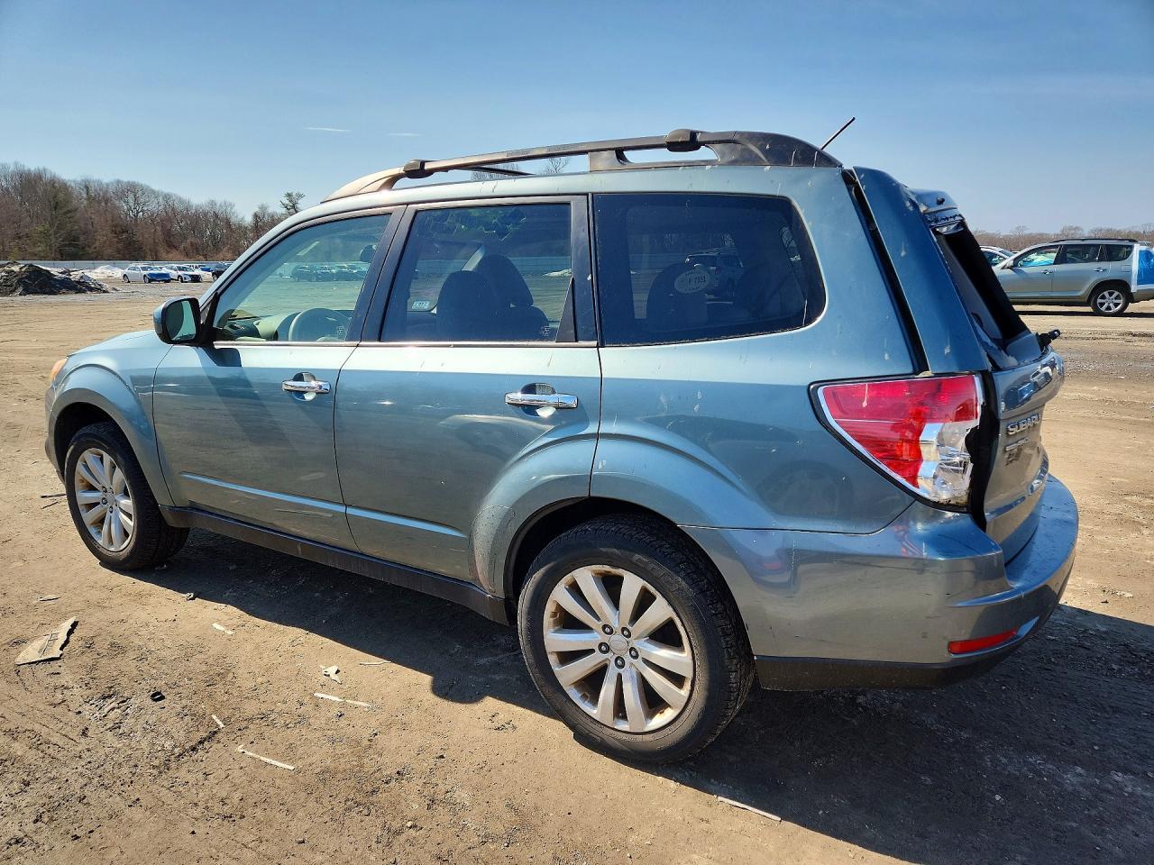 2012 Subaru Forester 2.5X Premium - Image 2