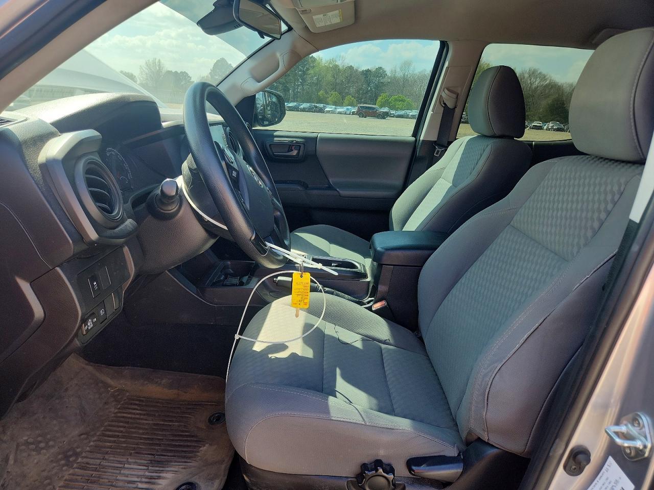 2021 Toyota Tacoma Sr - Фото 7