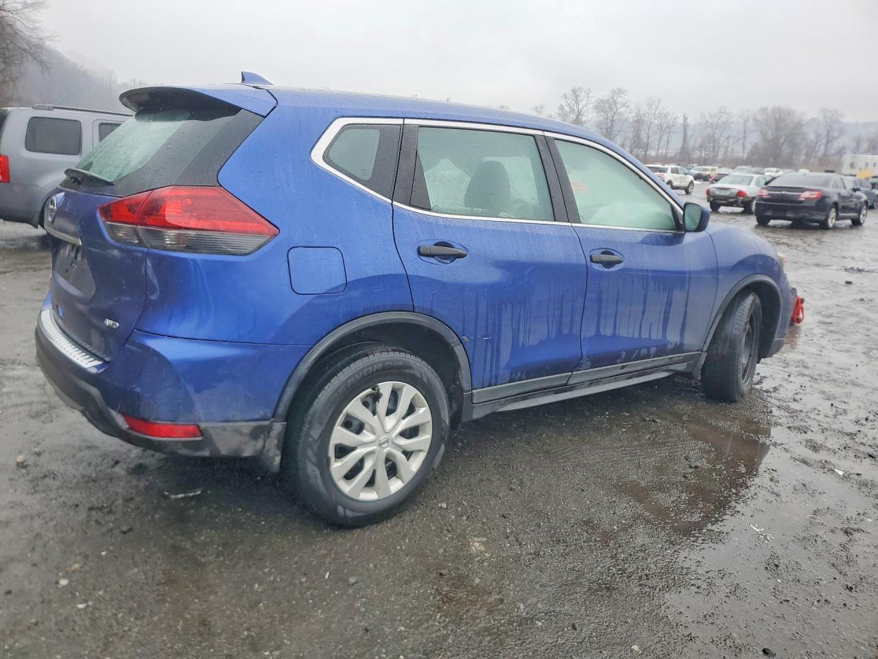 2019 Nissan Rogue S - Фото 3