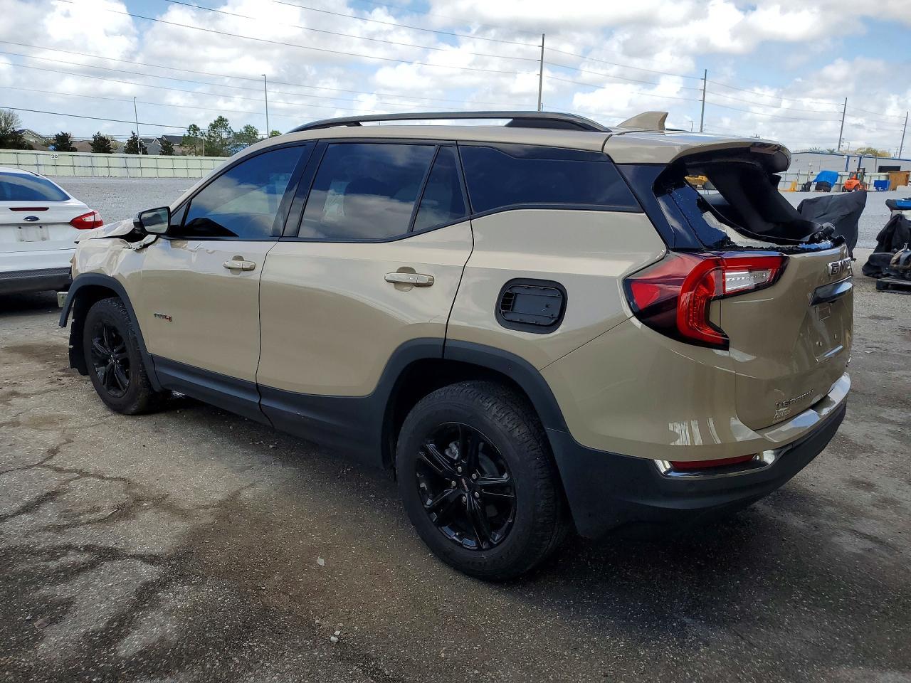 2022 GMC Terrain At4 - Image 2