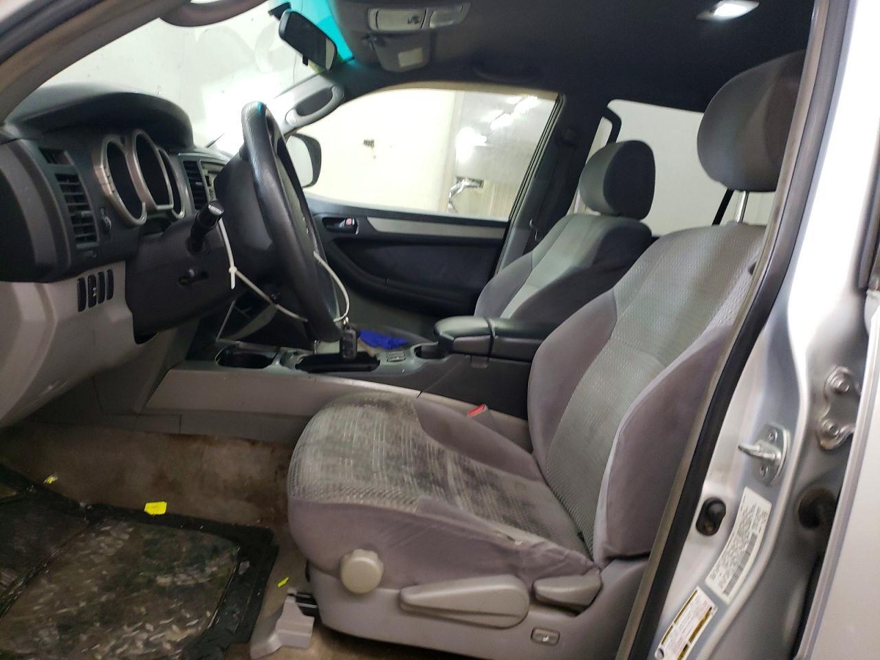 2004 Toyota 4Runner Sr5 - Фото 7