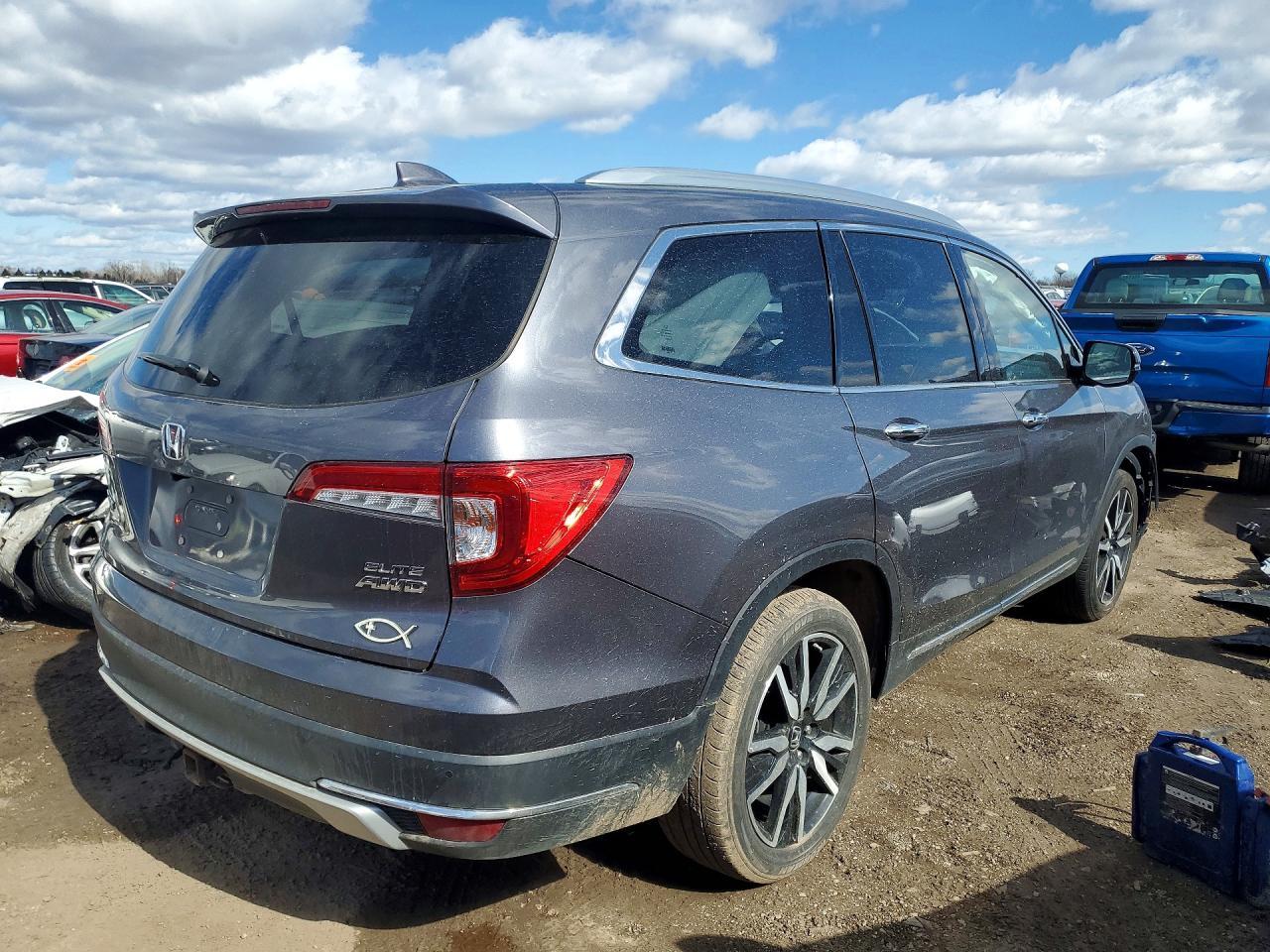 2019 Honda Pilot Elite - Image 3