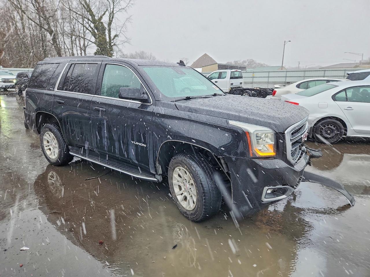 2020 GMC Yukon Slt - Фото 4